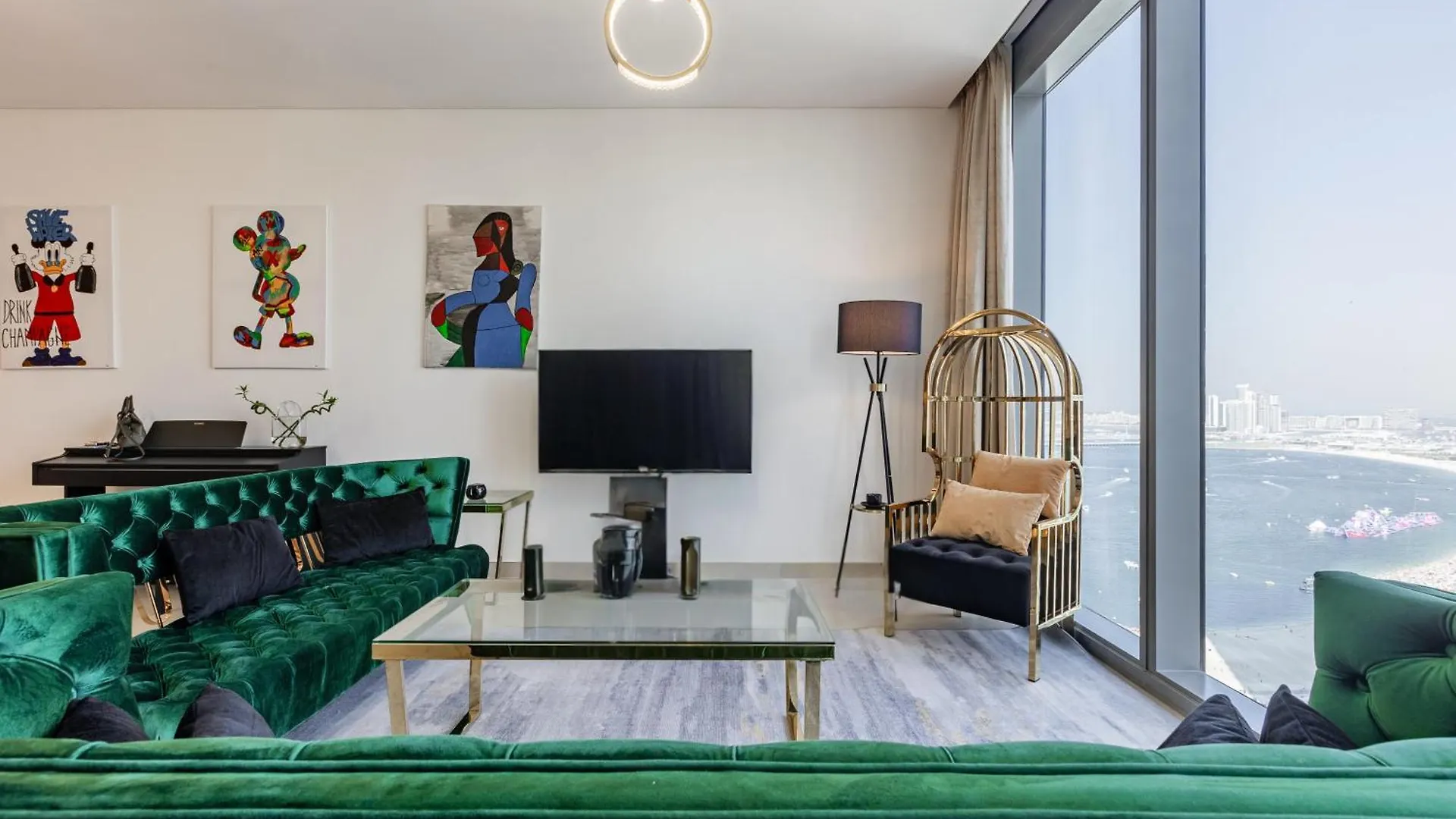 Elegantescapes - Large 2Br W Marina And Sea View Apartment Dubai 0*,  United Arab Emirates