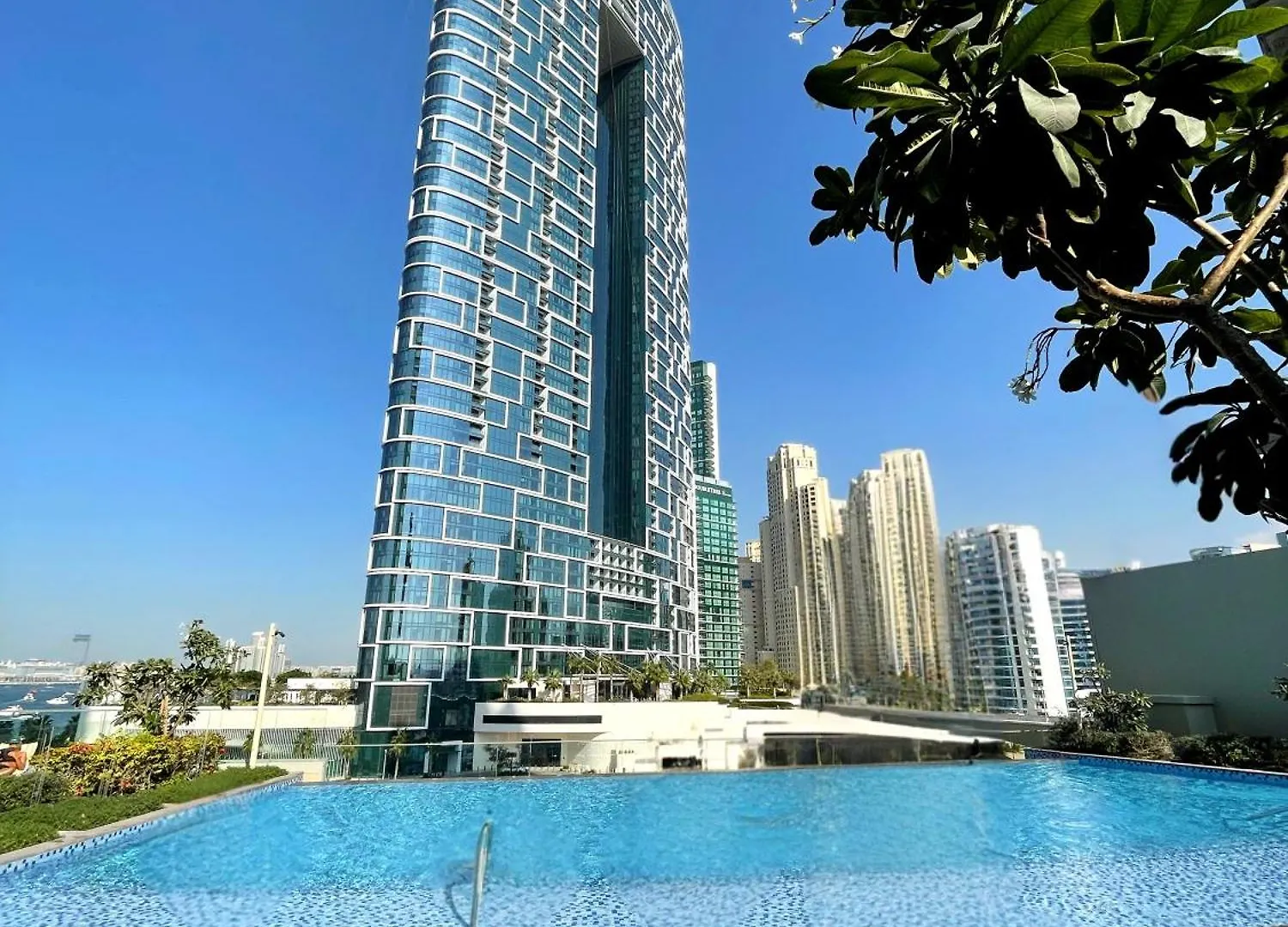 Elegantescapes - Large 2Br W Marina And Sea View Apartment Dubai