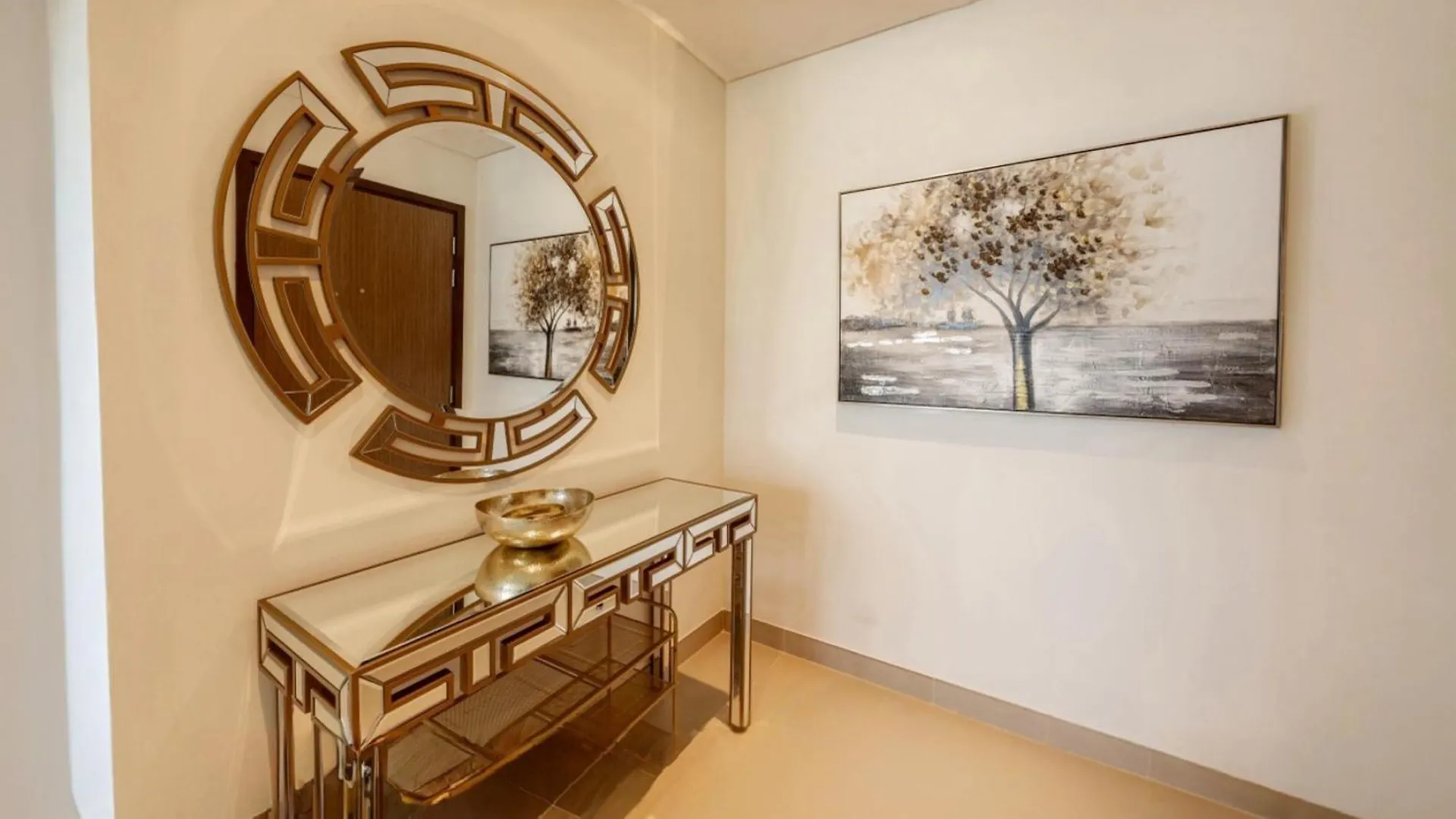Elegantescapes - Large 2Br W Marina And Sea View Apartment Dubai United Arab Emirates