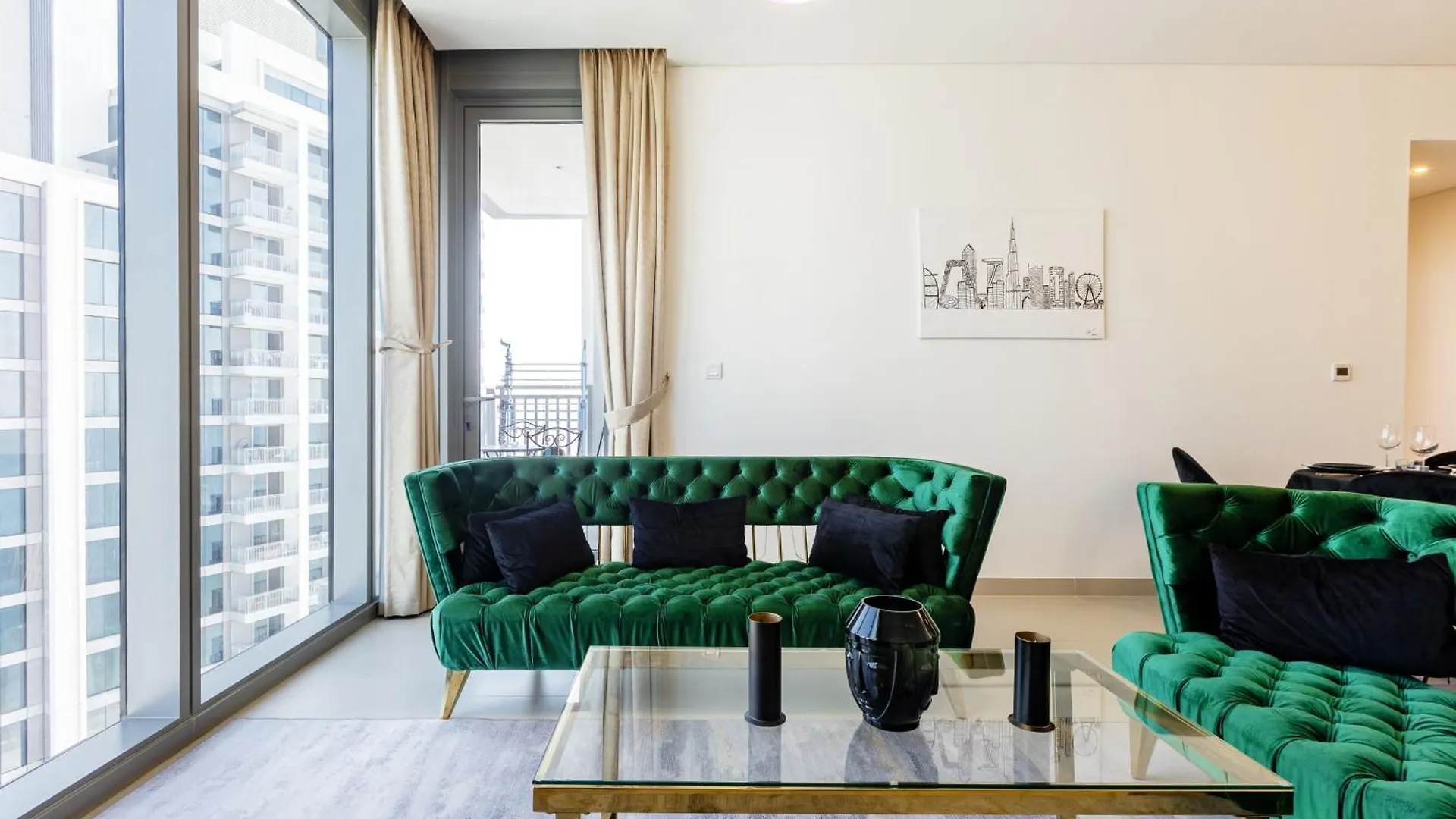 Elegantescapes - Large 2Br W Marina And Sea View Apartment Dubai
